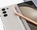 หลุดภาพโปรโมต Samsung Galaxy Z Fold5 เผยดีไซน์ตัวเครื่อง และเคสแบบใหม่ พร้อมปากกา S Pen สีสันสดใส