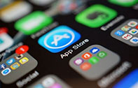 Apple เตรียมเก็บเงินจากกระเป๋าคุณมากขึ้น โดยการจูงใจให้นักพัฒนาคิดค่าบริการแบบรายเดือน แทนการเก็บเงินตอนซื้อเพียงครั้งเดียว 