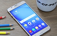[รีวิว] Samsung Galaxy J7 Version 2 (2016) สมาร์ทโฟนน้องใหม่ในซีรี่ส์ Galaxy J รุ่นอัปเกรด ด้วยกล้องด้านหน้า ความละเอียด 5 ล้านพิกเซล พร้อมไฟแฟลช บนบอดี้แบบโลหะสุดแกร่ง วางจำหน่ายแล้วในราคา 8,900 บาทเท่านั้น