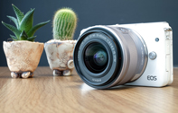 รีวิว (Review) Canon EOS M10 X Rilakkuma กล้องถ่ายภาพแบบ Mirrorless ที่เซลฟี่ได้ขาวสวยเนียนใส และคมชัดทุกรายละเอียด ด้วยเซ็นเซอร์รับภาพ CMOS APS-C ความละเอียด 18 ล้านพิกเซล, จุดโฟกัส 49 จุด, จอสัมผัสขนาด 3 นิ้ว พับได้ 180 องศา พร้อมแชร์ภาพลงโซเชียลได้ทันทีด้วย Wi-Fi Direct บนบอดี้ขนาดกะทัดรัด พกติดตัวไปได้ทุกที่! (ตอนที่ 1/2)