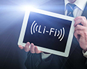 Wi-Fi หลบไป! รู้จักกับ Li-Fi นวัตกรรมอินเทอร์เน็ตไร้สายจากหลอดไฟ LED ที่รับส่งข้อมูลได้เร็วกว่า Wi-Fi 100 เท่า!