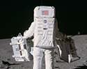17 ภาพถ่ายจากภารกิจเหยียบดวงจันทร์ของยาน Apollo 11 ที่คุณอาจไม่เคยเห็นมาก่อน