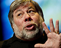 Steve Wozniak อดีตผู้ร่วมก่อตั้ง Apple เผย จะไม่ซื้อ iPhone X ในวันแรกที่วางขายเหมือนทุกครั้งที่ผ่านมา และยังไม่เชื่อว่า Face ID จะทำงานได้สมบูรณ์