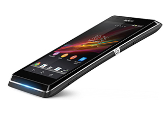 Sony Xperia L มือถือพร้อมแถบไฟ LED หลากสี อาจกำลังจะกลับมา หลังพบรุ่นอัปเกรดผ่านการรับรองแล้ว!