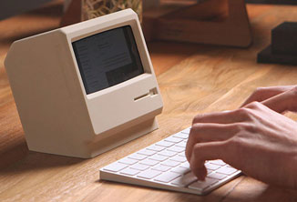 แปลงโฉม iPhone ให้กลายเป็นเครื่อง Macintosh ย่อส่วนด้วย Elago M4 Stand ในงบแค่พันเดียว