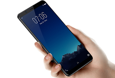 เปิดตัว vivo V7+ มือถือจอไร้ขอบน้องใหม่ ชูโรงด้วยกล้องเซลฟี่ถ่ายหน้าชัดหลังเบลอ 24 ล้าน พร้อม RAM 4GB และชิปเสียงแบบ Hi-Fi เคาะราคาขายที่ 11,400 บาท