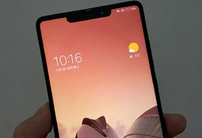 ภาพหลุด มือถือ Xiaomi รุ่นปริศนา มาพร้อมรอยบากที่ด้านบนหน้าจอแสดงผล แบบเดียวกับ iPhone X คาดเป็น Xiaomi Mi Mix 2S