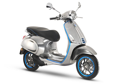 Vespa เปิดตัว Electtrica สกู๊ตเตอร์พลังงานไฟฟ้าคันแรกของค่าย ชาร์จครั้งเดียว วิ่งได้ไกล 100 กม. 