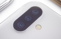 หลุดภาพร่าง iPhone X Plus จ่อมาพร้อมกล้องหลัง 3 ตัว และหน้าจอขนาด 6.5 นิ้ว แต่ขนาดตัวเครื่องเล็กกว่า iPhone 8 Plus