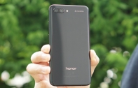 [รีวิว] Honor 10 มือถือน้องใหม่ดีไซน์สวยแบบไล่เฉดสี พร้อมสเปกระดับท็อป, กล้องคู่ AI 24MP และ ROM เยอะจุใจ 128 GB ในราคาเพียง 13,990 บาท