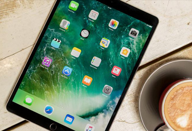 iPad ขึ้นแท่น แท็บเล็ตขายดีประจำปี 2017 ด้วยยอดขายรวมมากกว่าคู่แข่งเท่าตัว!
