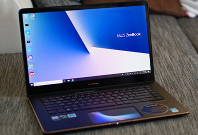 [รีวิว] ASUS ZenBook Pro 15 UX580 โน้ตบุ๊คตัวท็อปรุ่นใหม่ ด้วย ScreenPad ทัชแพดจอสัมผัสได้รุ่นแรกของโลก พร้อมชิปเซ็ตตัวแรง Core-i9 และ RAM 16 GB