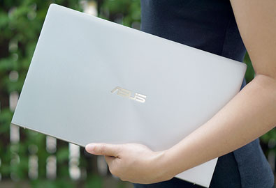[รีวิว] ASUS ZenBook 14 UX433FN โน้ตบุ๊คดีไซน์บางและเบาเพียง 1.19 กิโลกรัม พร้อมนวัตกรรม ErgoLife และ NumberPad แป้นพิมพ์ตัวเลขที่ทัชแพด