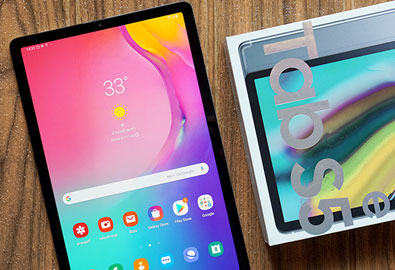 [รีวิว] Samsung Galaxy Tab S5e แท็บเล็ตโทรได้จอใหญ่ 10.5 นิ้ว แบตอึดใช้งานได้นาน พร้อมลำโพงเสียง 4 ตัว และรองรับ Samsung DeX บนดีไซน์พรีเมียม น้ำหนักเบา บางเฉียบเพียง 5.5 มม. เคาะราคาที่ 18,900 บาท