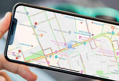 Google Maps ถูกหลอกให้แสดงผลว่าการจราจรติดขัดด้วยสมาร์ทโฟน 99 เครื่องจากฝีมือของชายแค่คนเดียว