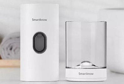 Xiaomi เปิดระดมทุน Smartknow เครื่องบีบยาสีฟันอัตโนมัติ พร้อมระบบฆ่าเชื้อโรคที่หัวแปรงด้วยรังสี UV และรองรับการเชื่อมต่อกับสมาร์ทโฟน ในราคาเพียง 440 บาท