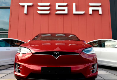Tesla ของ Elon Musk ขึ้นแท่นแบรนด์รถยนต์ที่มีมูลค่าสูงที่สุดในโลก เหนือกว่า Toyota