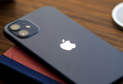 กล้องบน iPhone 12 ไม่สามารถซ่อมกับร้านตู้ได้ ต้องใช้โปรแกรมจาก Apple เท่านั้น