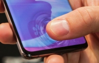 Samsung กำลังพัฒนาจอ OLED แบบใหม่ สแกนลายนิ้วมือได้พร้อมกัน 3 นิ้ว คาดเปิดตัวปี 2025