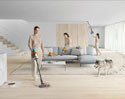 เทคโนโลยีใหม่ล่าสุดที่จะทำให้บ้านของคุณสะอาดล้ำลึกกว่าที่เคย Dyson V15 Detect เครื่องดูดฝุ่นไร้สายที่ทรงพลังและชาญฉลาดที่สุดจาก Dyson
