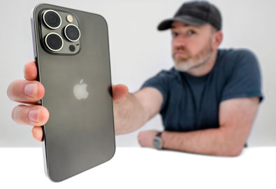 Unbox Therapy ปล่อยคลิป พรีวิว iPhone 14 Pro Max เครื่องจำลอง มีอะไรเปลี่ยนไปบ้าง ?