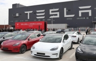 Tesla ประกาศลดราคา รถยนต์ไฟฟ้า Tesla Model 3 และ Model Y ที่จีน หลังยอดขายตกฮวบ