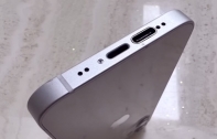 รอไม่ไหว! ยูทูปเบอร์ ดัดแปลง iPhone 12 mini ให้มีทั้งพอร์ต USB-C และ Lightning ในเครื่องเดียว