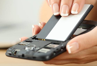 EU ให้ผ่านร่างกฎหมาย บังคับให้อุปกรณ์อิเล็กทรอนิกส์ต้องสามารถถอดเปลี่ยนแบตได้ iPhone ก็ไม่รอด!