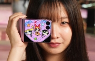 Galaxy Z Flip8 พับดีไซน์เก๋ บางเบาสุดที่เคยมี มาพร้อมสีชมพูสุดคิวท์ใหม่
อัปเกรดจอ FlexWindow 4.1 นิ้ว