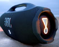 เปิดตัว JBL Boombox 4 ลำโพงบลูทูธสายปาร์ตี้ เบส Boost 2 โหมด ไฟโลโก้กะพริบตามจังหวะ แบต 28 ชม.