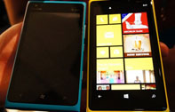 เปรียบเทียบสเปค Nokia Lumia 920 และ Nokia Lumia 900 อะไรบ้างที่เปลี่ยนไป?