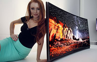 ซัมซุง เปิดตัว สุดยอดนวัตกรรมโอแอลอีดีทีวีจอโค้ง (Curved OLED TV) เครื่องแรกของโลกในงาน CES 2013