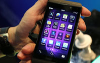 [พรีวิว] BlackBerry Z10 กับการมาทวงบัลลังก์มือถือ ครั้งสำคัญของ BlackBerry