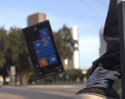 ทดสอบ Drop test ระหว่าง Nokia Lumia 900 กับมือถือจอมอึดในตำนาน Nokia 3310