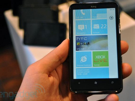 HTC HD7 หน้าตาคล้ายคลึง HD2