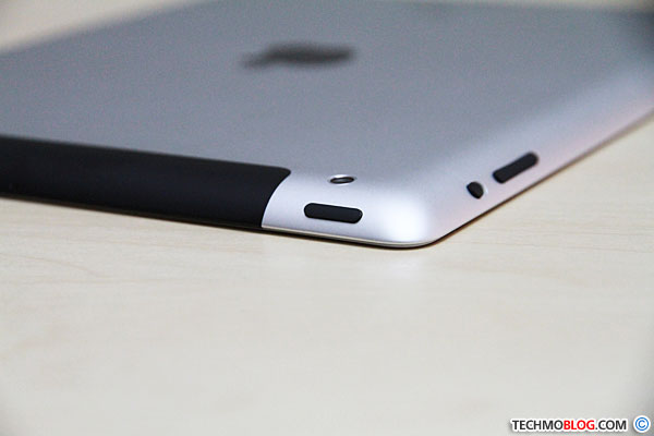 บทความ ไอแพด 2 (iPad 2) : มาแกะกล่อง พร้อม รีวิว iPad 2 กันดีกว่าครับ
